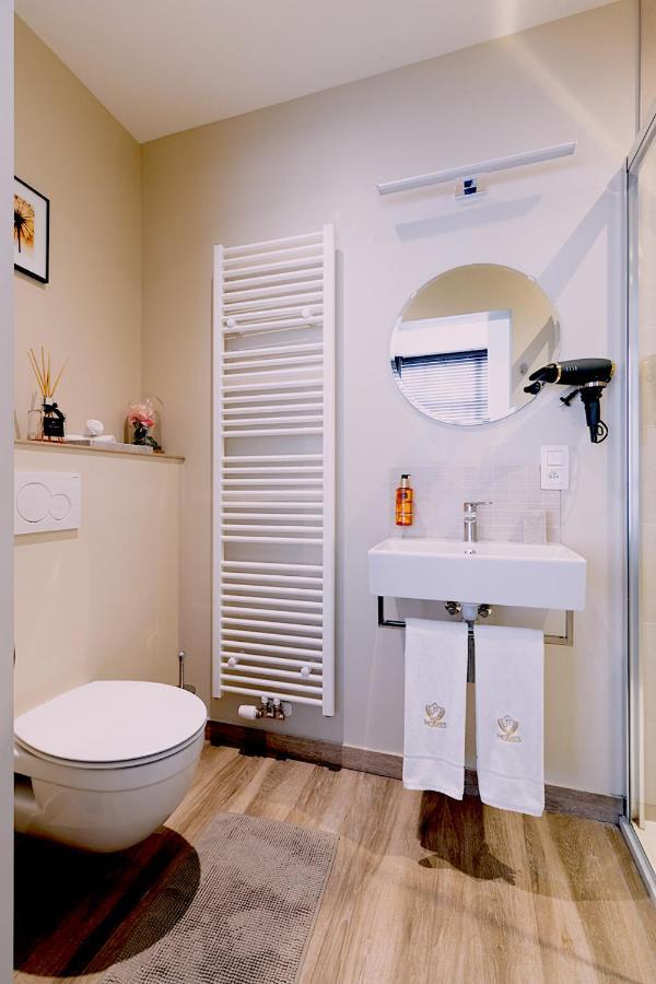 Jt Homes Brujas Exterior foto